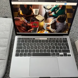 Student Special Apple MacBook Pro 16GB-512SSD with Full Microsoft Office 2024 & ADC Photoshop Pro - Image 4