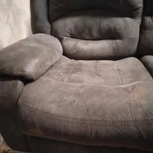 Free grey sofa - Image 5