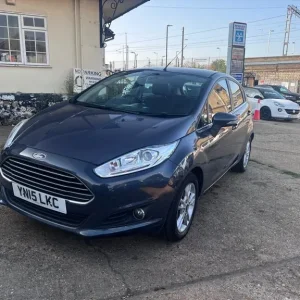 2015 Ford Fiesta 1.0T EcoBoost Zetec Euro 5 (s/s) 5dr HATCHBACK Petrol Manual - Image 3