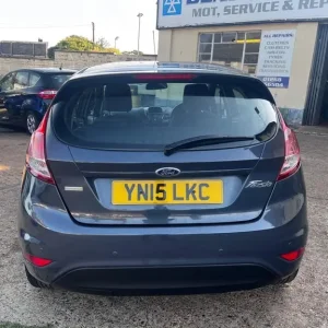 2015 Ford Fiesta 1.0T EcoBoost Zetec Euro 5 (s/s) 5dr HATCHBACK Petrol Manual - Image 6