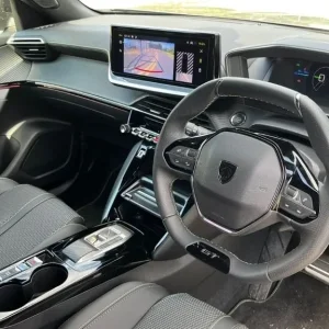 Peugeot E 2008 5dr Electric SUV with 50kWh battery and 7kW charger - Image 5