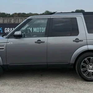 2012 Land Rover Discovery 3.0 SDV6 255 HSE 5dr Auto ESTATE Diesel Automatic - Image 7