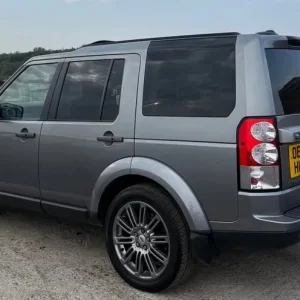 2012 Land Rover Discovery 3.0 SDV6 255 HSE 5dr Auto ESTATE Diesel Automatic - Image 8