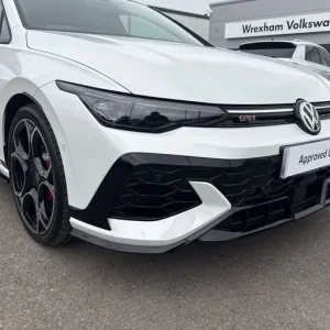 2025 Volkswagen Golf 2.0 TSI 300 GTI Clubsport DSG Ã¢Â­ÂLeather, Sunroof, DCC, GTI performance ... - Image 8