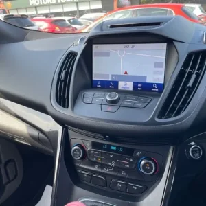 2019 Ford Kuga 1.5 TDCi ST-Line SUV 5dr Diesel Manual Euro 6 (s/s) (120 ps) HATCHBACK Diesel Manual - Image 2