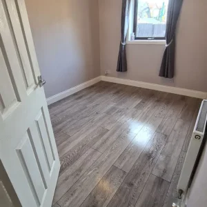 One bed maisonette with sea views in Cove - Image 5