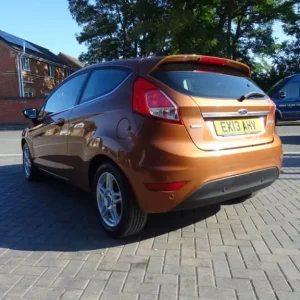 Ford Fiesta 1.0 Zetec 3dr ideal 1st car Petrol - Image 5