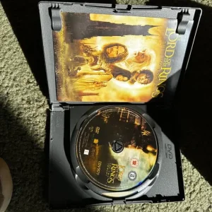 Star Trek blu ray collectables & some others thrown in - Image 6