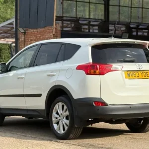 2013 Toyota RAV4 2.2 D-CAT Icon Auto 4WD Euro 5 5dr Diesel - Image 8