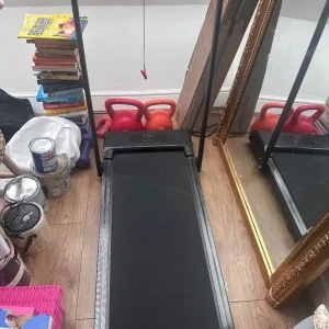 Nearly New Running machine