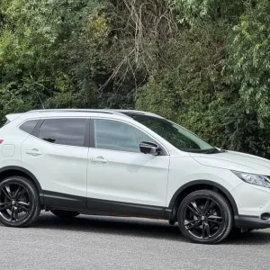2016 66 Nissan Qashqai 1.5 DCi Black Edition Manual 6 Speed 5 Door Diesel