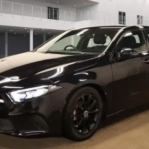 2019 Mercedes-Benz A-Class 1.3 A180 Sport (Executive) Euro 6 (s/s) 5dr HATCHBACK Petrol Manual - Image 6