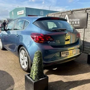 2014 Vauxhall Astra 1.6i VVT 16v SRi 5dr Automatic Hatchback Petrol Automatic - Image 6