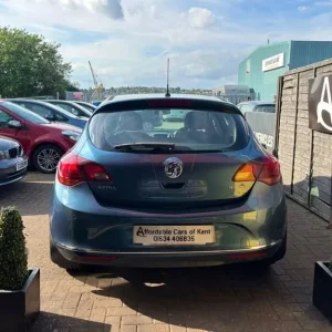 2014 Vauxhall Astra 1.6i VVT 16v SRi 5dr Automatic Hatchback Petrol Automatic - Image 7