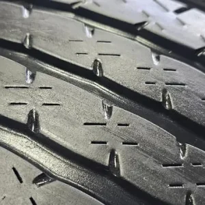 225 65 16 C 2 x tyres Runway Enduro 616 - Image 3