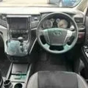 Toyota vellfire gs 3.5cc auto 7 seats fresh japanese import 34k miles 2013 - Image 6