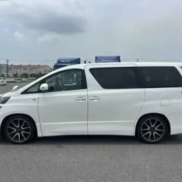Toyota vellfire gs 3.5cc auto 7 seats fresh japanese import 34k miles 2013