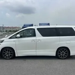 Toyota vellfire gs 3.5cc auto 7 seats fresh japanese import 34k miles 2013