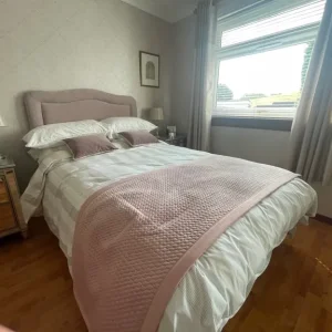 Queen size bed - large single / small double - Image 2