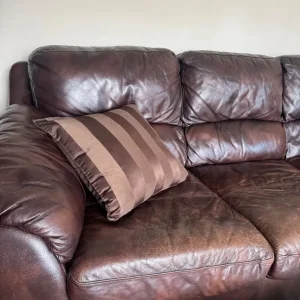 2x 3 seater leather sofas - Image 3