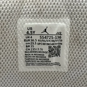 Jordan 1 Mids - Image 5