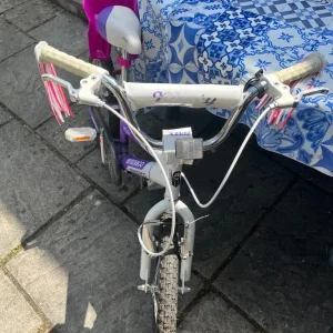 BMX 18 inch wheels Ammaco Misty boys girls bike - Image 3