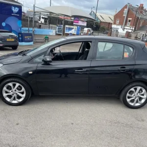 2019 Vauxhall Corsa 1.4 SRi Nav 5-door Hatchback - Image 4