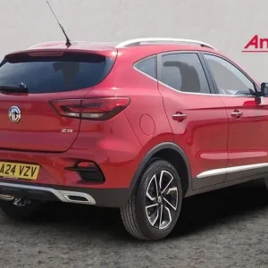 2024 MG MG ZS 1.0T GDi Exclusive 5dr DCT Automatic Hatchback Petrol Automatic - Image 3