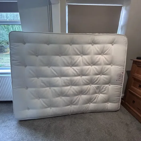 M&S 1800 Comfort Anti Allergy King Size Mattress