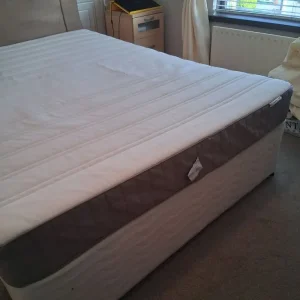 KING SIZE BED COMPLETE - Image 4