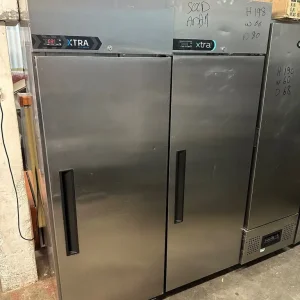 Commercial fridge - Image 2