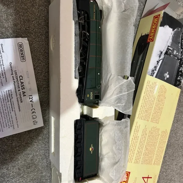 Hornby OO Golden Plover R2340