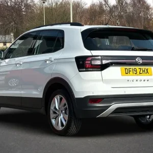 2019 Volkswagen T-Cross 1.0 TSI 115 SE 5dr HATCHBACK Petrol Manual - Image 3