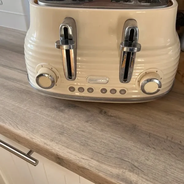 4 slice toaster