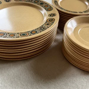 Vintage Kilncraft Dinner Set - Image 6