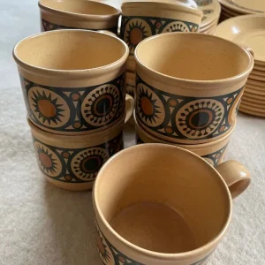 Vintage Kilncraft Dinner Set - Image 7