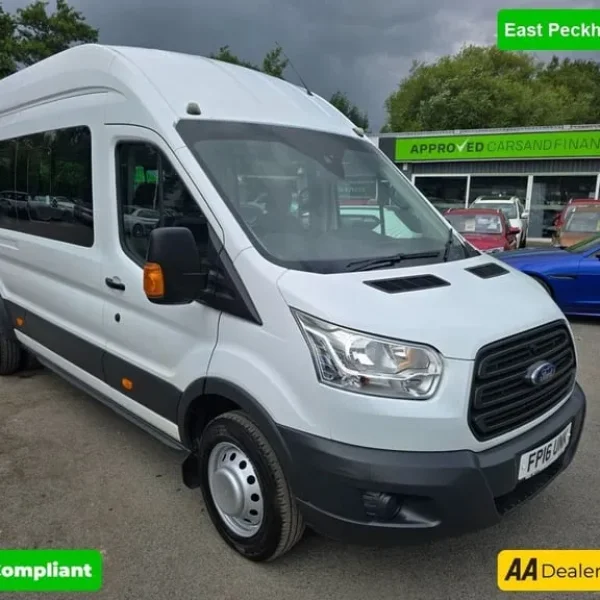 2016 Ford Transit 2.2 TDCi 17-seat minibus in white, 91,000 miles, ULEZ Euro 6, 6-speed manua MIN...