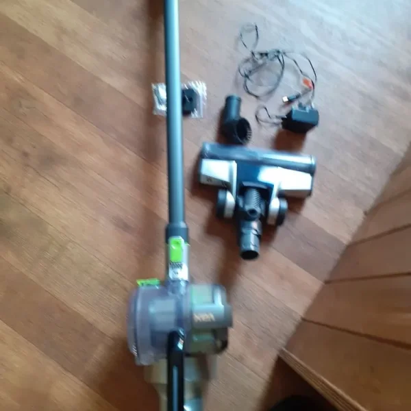 Vax blade ultra 24v cordless vacuum cleaner