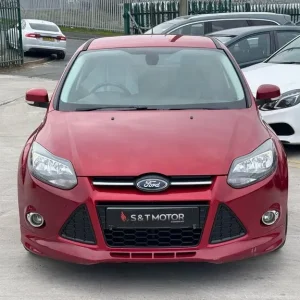 2013 Ford Focus 1.0T EcoBoost Zetec S Euro 5 (s/s) 5dr HATCHBACK Petrol Manual - Image 2