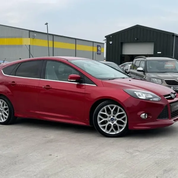 2013 Ford Focus 1.0T EcoBoost Zetec S Euro 5 (s/s) 5dr HATCHBACK Petrol Manual