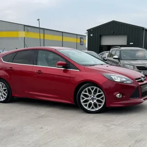 2013 Ford Focus 1.0T EcoBoost Zetec S Euro 5 (s/s) 5dr HATCHBACK Petrol Manual