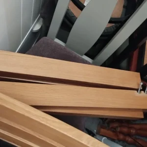 Heavy extending solid wood table and 4 chairs