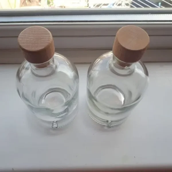 Two kitchen craft clear glass 500ml spirit bottles Cork stopper Gin Homemade