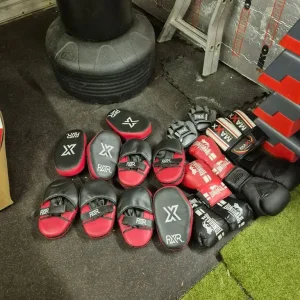 J sport professional martial arts bag pads and gloves - Image 3