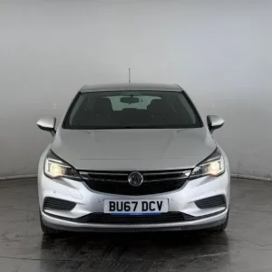 2017 Vauxhall Astra 1.4i Turbo Design Auto Euro 6 (s/s) 5dr Hatchback Petrol Automatic - Image 7