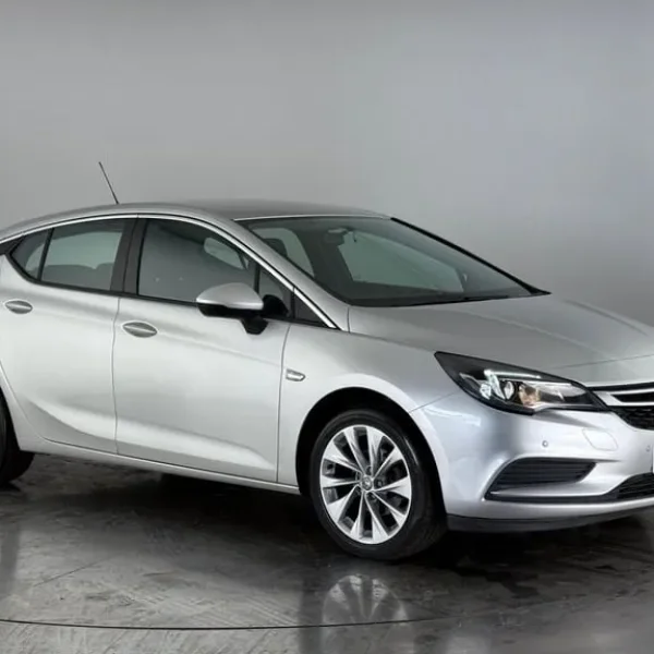 2017 Vauxhall Astra 1.4i Turbo Design Auto Euro 6 (s/s) 5dr Hatchback Petrol Automatic