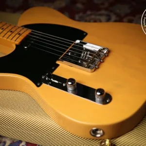 Fender American Vintage II 1951 Telecaster Left Handed Butterscotch Blonde - Image 6