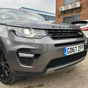 2018 Land Rover Discovery Sport 2.0 TD4 HSE Black Auto 4WD Euro 6 (s/s) 5dr ESTATE Diesel Automatic - Image 2