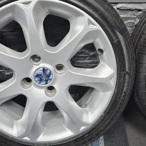 Ford Fiesta Genuine 16 alloy wheels + 4 x tyres 195 45 16 - Image 6