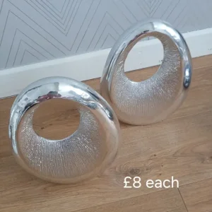 Sparkly ornaments - Image 2